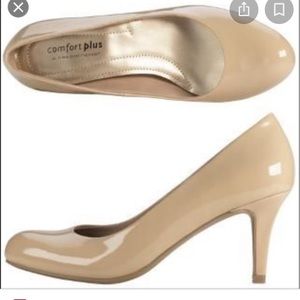 Payless nude heels (8 1/2)